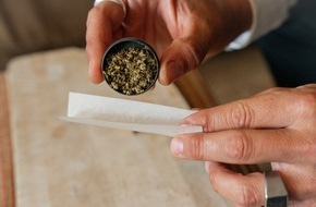 Oehler Web: CBD im Alltag: Wie Biosativa Stress, Schlaf und Balance neu einordnet