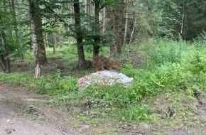 Polizeipräsidium Konstanz: POL-KN: (Gunningen / TUT) Zeugenaufruf zu Ablagerung von Bauschutt an einem Waldweg (01.07.2020 - 13.07.2020)