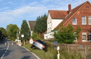 Kreispolizeibehörde Herford: POL-HF: Auffahrunfall - Zwei Frauen schwerverletzt