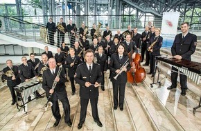 Polizeiinspektion Hameln-Pyrmont/Holzminden: POL-HOL: - Die Experten für den "guten Ton" wieder Gäste in der Stadthalle Holzminden - Polizeiorchester Niedersachsen präsentiert "Klassik meets Swing & Pop"