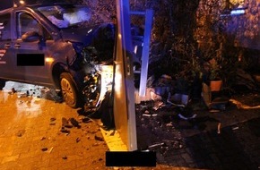 Polizeidirektion Kaiserslautern: POL-PDKL: folgenreicher Verkehrsunfall unter Alkoholeinfluss