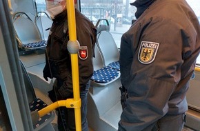 Polizeidirektion Osnabrück: POL-OS: Landesweite Corona-Kontrollen im ÖPNV- Polizeidirektion Osnabrück zieht überwiegend positive Bilanz