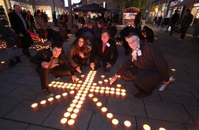 Caritas international: Caritas lässt in mehr als 60 Städten "Eine Million Sterne" leuchten Solidaritätsaktion für Menschen in Not (mit Bild)