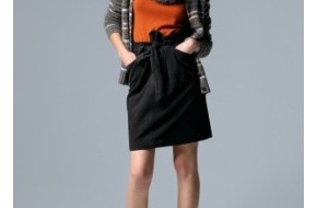 Magazine zum Globus AG: "Lieblingsstücke" von Globus Essentials  Presse-Dossier zum Essentials Herbst/Winter 2010 Lookbook