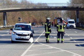 FW-DT: Verkehrsunfall auf dem &quot;Nordring&quot;