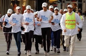 Aral AG: Aral Charity Walk 2004: 30 Tage für den Behindertensport durch Deutschland / Am 19. April in Köln gestartet - Aral Spendenlauf geht in die zweite Runde