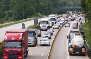 Polizeidirektion Neustadt/Weinstraße: POL-PDNW: Pressemeldung der Polizeiautobahnstation Ludwigshafen-Ruchheim vom 27.03.2017 - Einige Kraftfahrzeugführer unter erheblicher Alkoholeinwirkung.