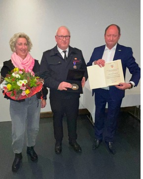 FW Ense: Verabschiedung nach 24 Jahren in der F&uuml;hrung / Enser Wehrf&uuml;hrung jetzt abschlie&szlig;end neu aufgestellt