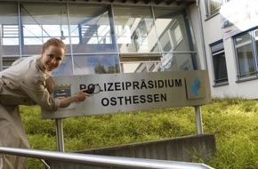 Polizeipräsidium Osthessen: POL-OH: GANZ NAH DRAN: NEUZUGANG STEFFI BURMEISTER GIBT EINBLICKE IN DIE ARBEIT DER OSTHESSISCHEN POLIZEI