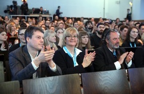 Openbank Deutschland: Santander sponsert GWA Junior Agency Award mit 5 000 Euro