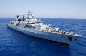 Presse- und Informationszentrum Marine: Fregatte "Bayern" zeigt Flagge im Indo-Pazifik