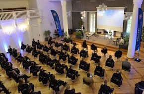 Polizeiakademie Niedersachsen: POL-AK NI: Bachelorabschluss an der Polizeiakademie Niedersachsen / Über 700 Absolventinnen und Absolventen verabschiedet