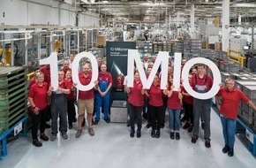 Miele & Cie. KG: Miele feiert den zehnmillionsten Complete C3 Staubsauger