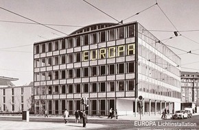 Hochschule München: Lichtinstallation EUROPA zu Gast im Kunstareal am Campus Karlstrasse der HM, 15. Juli 2021, 21:00 Uhr