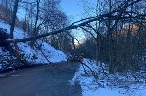Feuerwehr Gevelsberg: FW-EN: Einsätze für Hauptwache und Löschzug 1