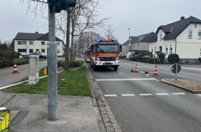 Feuerwehr Dinslaken: FW Dinslaken: Gasgeruch und ausgelöste Brandmeldeanlage in der Dinslakener Innenstadt.