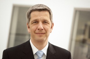 Raiffeisen Schweiz: Erstmals eine Frau in der Geschäftsleitung von Raiffeisen Schweiz - Raiffeisen Schweiz optimiert Organisationsstrukturen