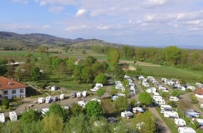 KonTent Champion: Pinot and Rock meets Camping / Optimale Übernachtungsmöglichkeit nahe dem Festivalgelände