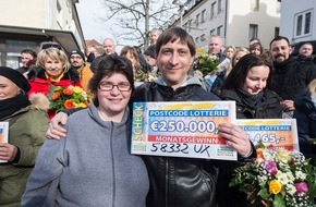 Deutsche Postcode Lotterie: 44 Schwelmer jubeln über 500.000 Euro