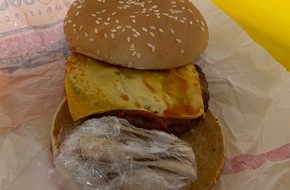 Hauptzollamt Rosenheim: HZA-RO: Burger mit ungewöhnlichem Zusatzbelag