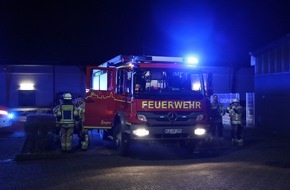 Feuerwehr Kleve: FW-KLE: Brand in Autowerkstatt von Mitarbeitern selber gelöscht