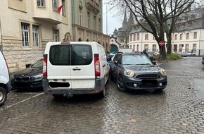 Polizeidirektion Trier: POL-PDTR: Citroen Kastenwagen flüchtet vor Polizeikontrolle