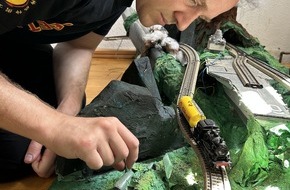 Spica Verlag GmbH: Flugzeugabsturz und Eisenbahentgleisung- eine Überlegung zur Wahrscheinlichkeit
