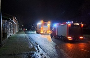 Kreisfeuerwehr Rotenburg (Wümme): FW-ROW: Straßenverunreinigung durch Betriebsstoffe