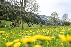 Allgäu GmbH: Umweltfreundlicher Urlaub im Allgäu wird belohnt Ferientipp für Pfingsten und darüber hinaus.