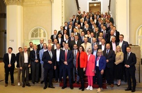 CSU-Fraktion im Bayerischen Landtag: CSU-Landtagsfraktion st&auml;rkt kommunalpolitische Zusammenarbeit - Austausch mit neu- und wiedergew&auml;hlten Oberb&uuml;rgermeistern und Landr&auml;ten aus ganz Bayern