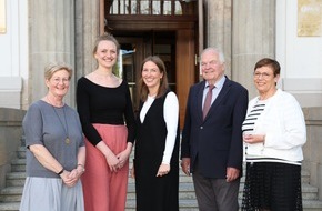 Universität Osnabrück: Absolventin der Uni Osnabrück erhält Wissenschaftspreis der OLB-Stiftung