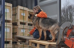 Polizeidirektion Göttingen: POL-GOE: (87/2011)  Gemeinsame LKW-Kontrolle von Polizei und Zoll - Diverse Verstöße festgestellt