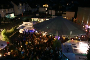 FW-PL: OT-Holthausen.Super-Stimmung auf dem Holthauser Feuerwehrfest