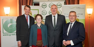 Bund deutscher Baumschulen (BdB) e.V.: Initiative Grün für Stadt und Land - dritter Parlamentarischer Abend der grünen Verbände
