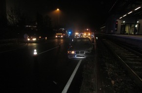 Feuerwehr Mülheim an der Ruhr: FW-MH: Verkehrsunfall am Nikolaustag auf der Bundesautobahn A40