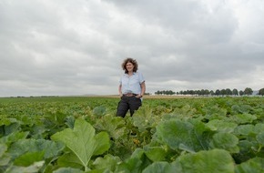 dlv Deutscher Landwirtschaftsverlag GmbH: CeresAward 2021: Maren Jänsch aus Eldagsen in Niedersachsen ist Deutschlands beste Unternehmerin