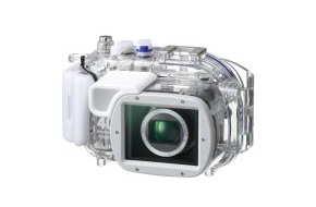 Panasonic Deutschland: Panasonic macht seine Hybrid-Kameras zu Amphibien / Neue Unterwassergehäuse für die Lumix Modelle TZ7 und FT1 ermöglichen Fotos und HD-Videos beim Tauchen und Schnorcheln