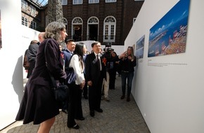 City of Qingdao: Feierliche Eröffnung der chinesischen Fotoausstellung "Qingdao - Insel der Jugend" im Museum für Hamburgische Geschichte