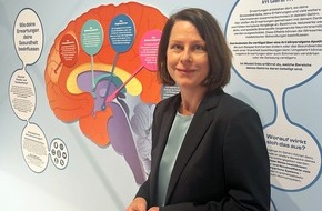 Universit&auml;tsklinikum Essen A&ouml;R: Ministerin B&auml;r entdeckt die Kraft der Erwartung