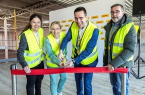 DHL Group: PM: Neue Logistikfl&auml;chen f&uuml;r die Region: DHL Supply Chain baut CO&acirc;&acirc;neutrales Logistikzentrum in Rheinbach / PR: New logistics space for the region: DHL Supply Chain building carbon-neutral logistics center in Rheinbach