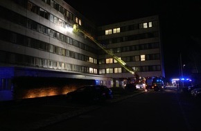 Feuerwehr Ratingen: FW Ratingen: Brand in Flüchtlingsunterkunft