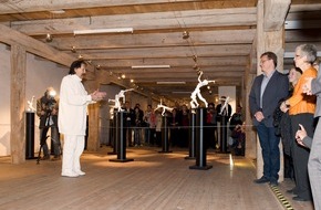 art-design-vision.ch: Weltpremière: "Der andere Colani" und "La Vérité" bis 11. November im Kornhaus Aarwangen/BE