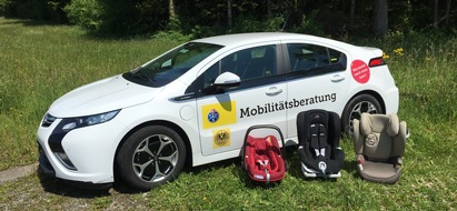 Touring Club Schweiz/Suisse/Svizzero - TCS: Sièges d'enfants: la place manque souvent au deuxième rang