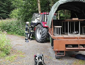 FW Schalksmühle: Löschgruppen Schalksmühle und Dahlerbrück üben für den Ernstfall