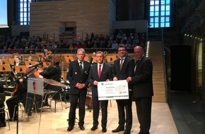 Polizeipräsidium Neubrandenburg: POL-NB: Benefizkonzert mit grandiosem Finale