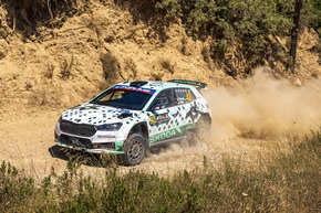 Akropolis-Rallye Griechenland: Gus Greensmith fährt Škoda Fabia RS Rally2 auf Platz zwei in der WRC2