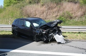 Polizei Bielefeld: POL-BI: Nachtrag zu: Alleinunfall mit leicht verletzter Person