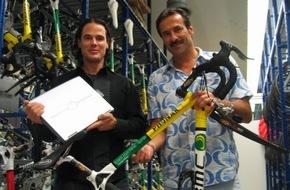 24translate GmbH: 24translate.ch und Phonak Cycling - ein starkes Team für die Tour de France