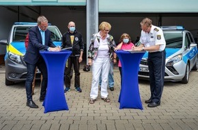 Polizeipräsidium Mittelhessen - Pressestelle Gießen: POL-GI: Erfolgreiche Kooperation zwischen der Lebenshilfe Gießen und dem Polizeipräsidium Mittelhessen um mehrere Jahre verlängert