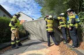 Feuerwehr Herdecke: FW-EN: Verkehrsunfall mit auslaufenden Betriebsmitteln am Nierkamp